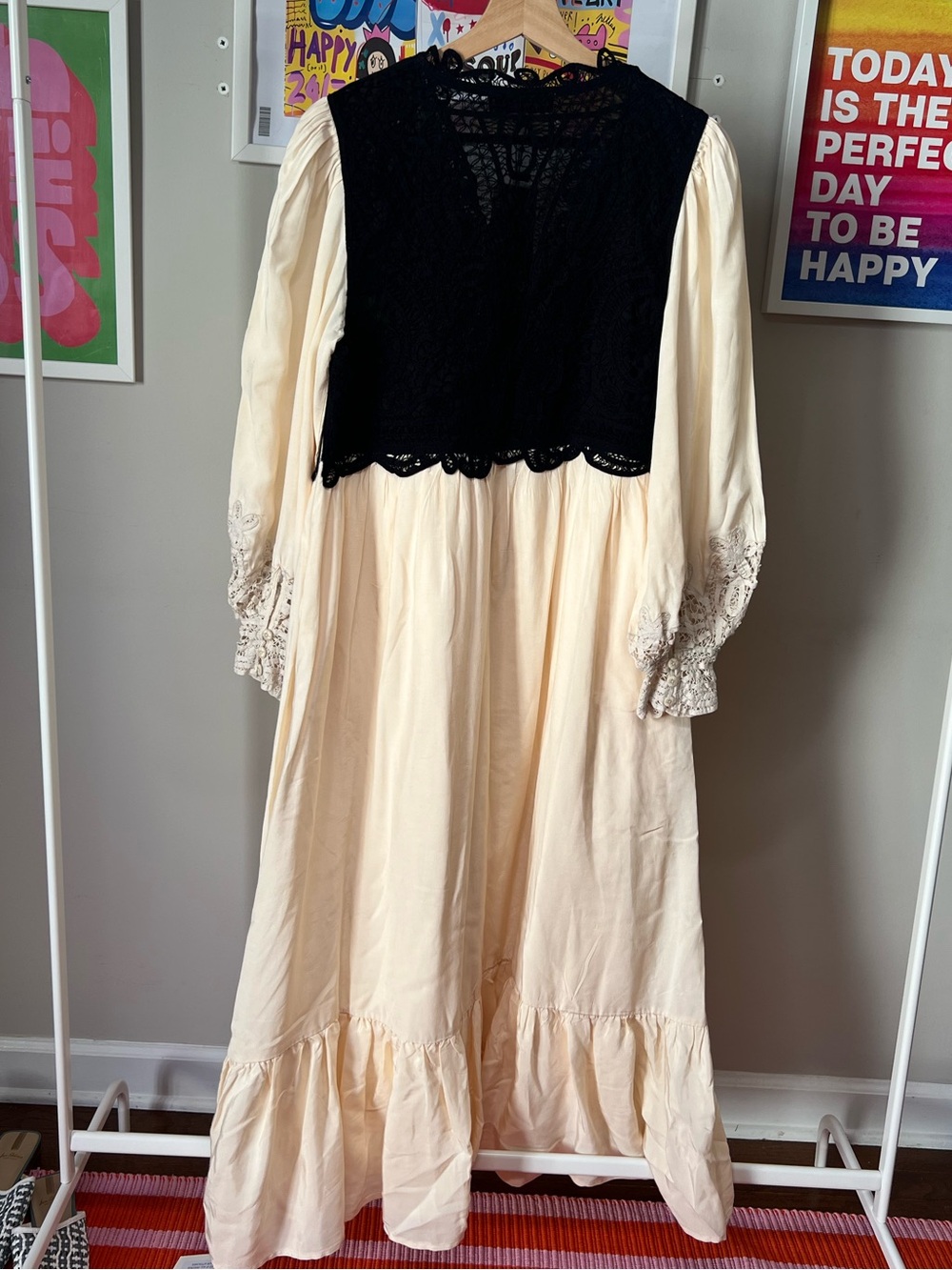 Sea New York Adelina combo cream Dress with Black Lace Bodice - Picture 5 of 6